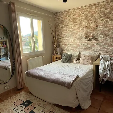 Les Volets Bleus Villa